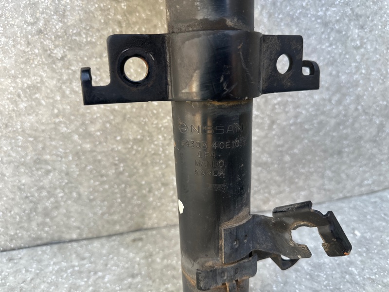 Амортизатор передний левый X-TRAIL/ROGUE T32 13-20