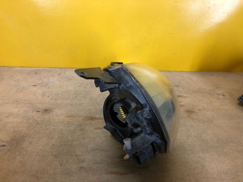 Фара правая JAZZ 07-13