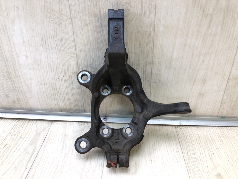 Кулак поворотный передний правый NISSAN SENTRA B17 12-21 400141KA1A Б/У