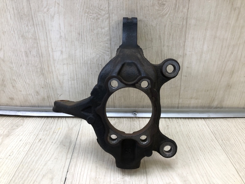 Кулак поворотный передний правый SENTRA B17 12-21