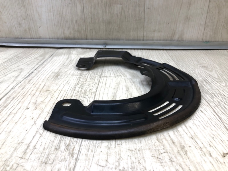 Защита тормозного диска передняя правая GALANT 03-12 2012 Седан 2.4 4G69