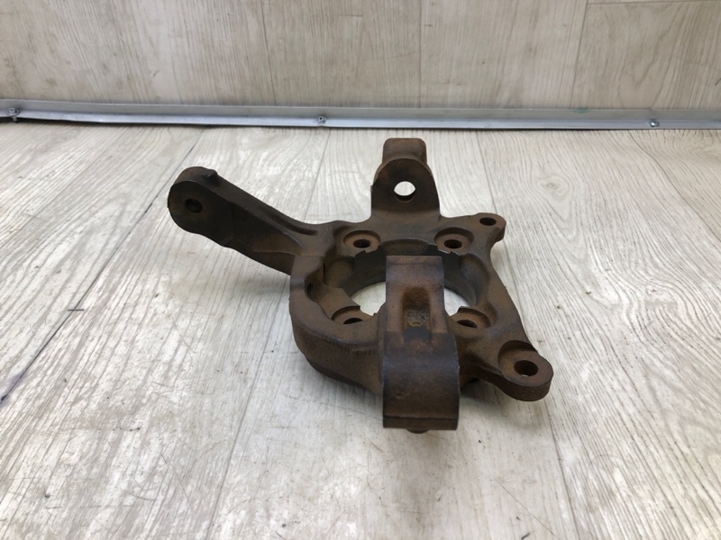 Кулак поворотный передний правый GALANT 03-12 2012 Седан 2.4 4G69