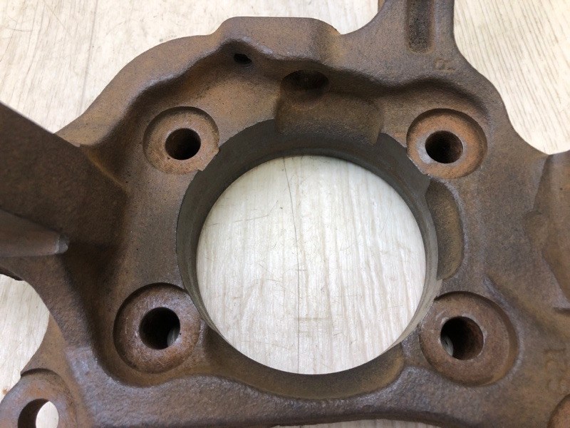 Кулак поворотный передний правый GALANT 03-12 2012 Седан 2.4 4G69