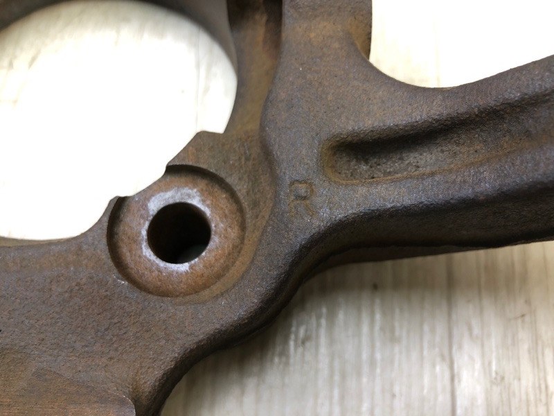 Кулак поворотный передний правый GALANT 03-12 2012 Седан 2.4 4G69