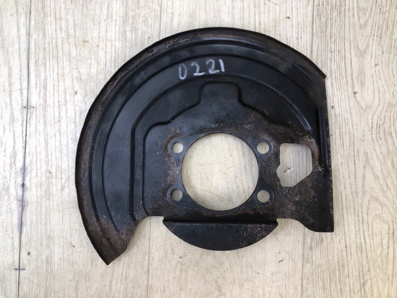 Защита тормозного диска передняя левая NISSAN JUKE 10-19 2011 1.6 MR16DDT 41161JU00A Б/У