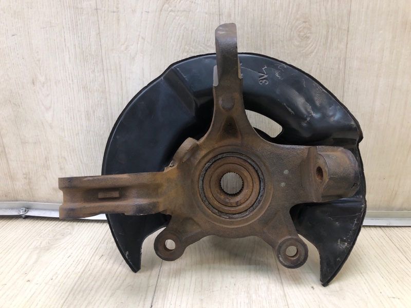 Кулак поворотный передний правый MDX (YD1) 00-06 2002 Внедорожник 3.5 Кулак поворотный передний правый MDX (YD1) 00-06 2002 Внедорожник 3.5