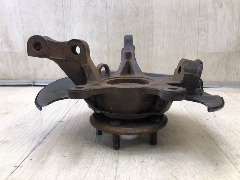 Кулак поворотный передний правый ACURA MDX (YD1) 00-06 Внедорожник 3.5 Кулак поворотный передний правый ACURA MDX (YD1) 00-06 Внедорожник 3.5