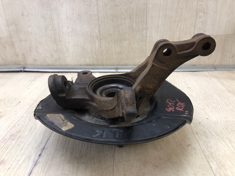 Кулак поворотный передний правый RDX 06-12 2007 Внедорожник 2.3