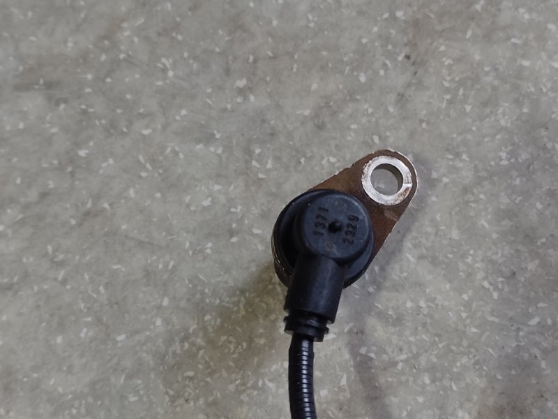 Датчик ABS передний правый NISSAN X-TRAIL T30 01-07 Датчик ABS передний правый NISSAN X-TRAIL T30 01-07