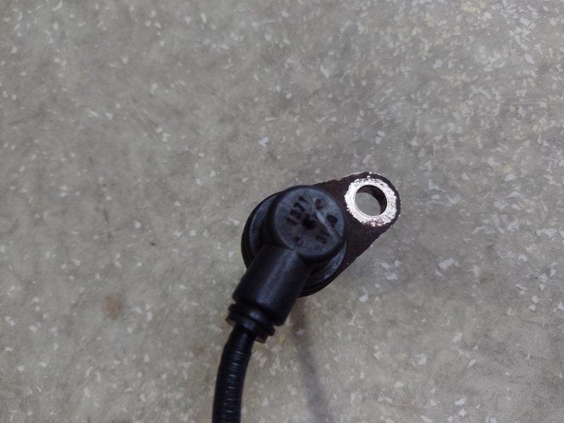 Датчик ABS передний правый NISSAN X-TRAIL T30 01-07 Датчик ABS передний правый NISSAN X-TRAIL T30 01-07