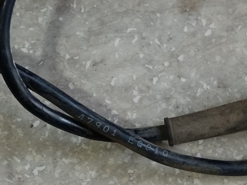 Датчик ABS задний левый X-TRAIL T30 01-07 Датчик ABS задний левый X-TRAIL T30 01-07