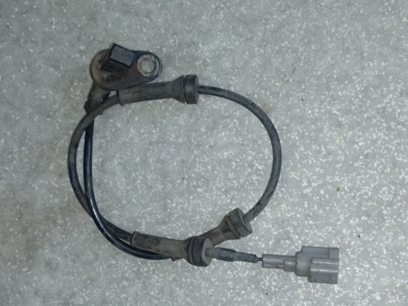 Датчик ABS задний правый X-TRAIL T30 01-07 Датчик ABS задний правый X-TRAIL T30 01-07