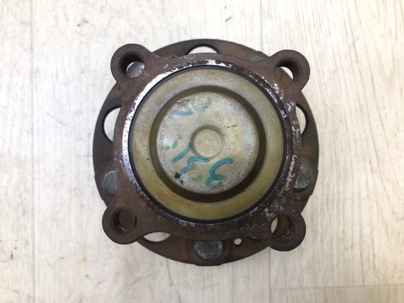 Ступица задняя TLX 14-17