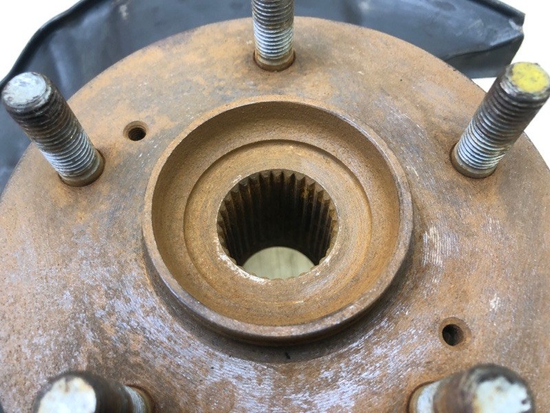 Кулак поворотный передний правый RDX 12-19 2015 3.5