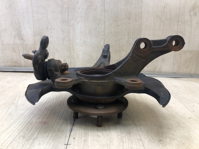 Кулак поворотный передний левый ACURA RDX 12-19 3.5