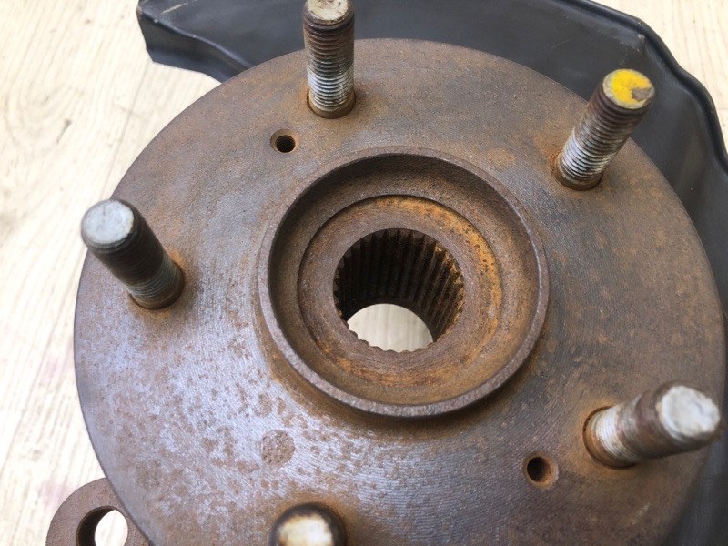 Кулак поворотный передний левый RDX 12-19 2015 3.5