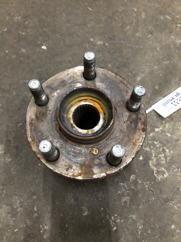 Ступица задняя левая SUBARU OUTBACK 09-14 BR 2011 Внедорожник 2.5 28473AJ00A Б/У