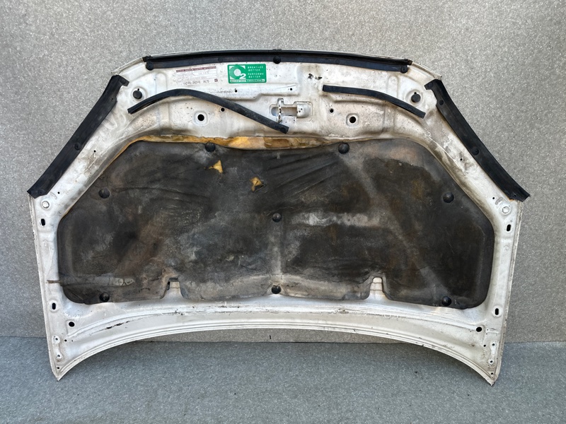 Капот RAV4 00-05