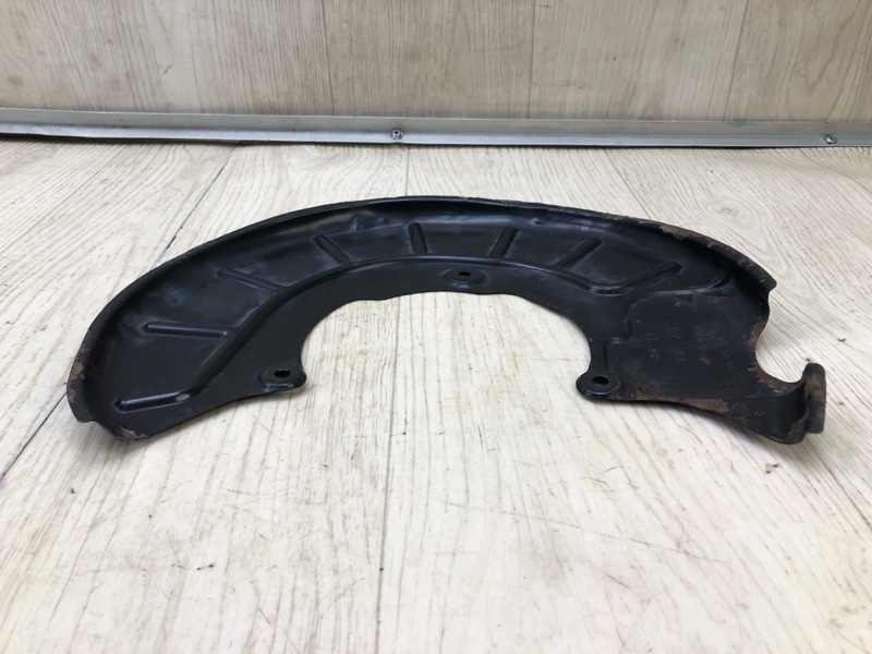 Защита тормозного диска передняя правая VOLKSWAGEN JETTA USA 10-17 Седан CBTA 2.5L