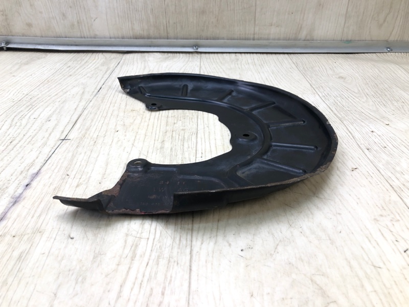 Защита тормозного диска передняя правая JETTA USA 10-17 2011 Седан CBTA 2.5L