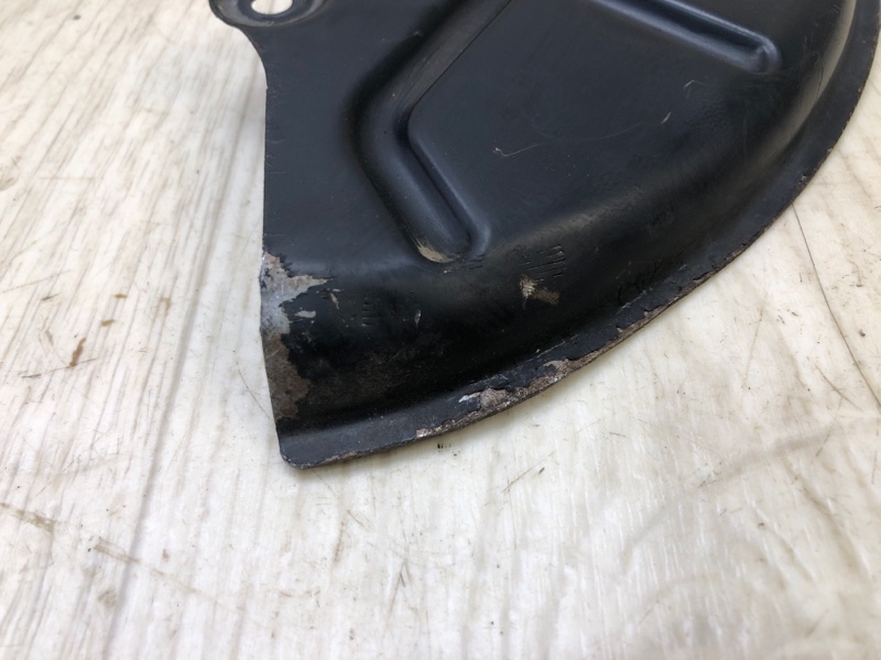 Защита тормозного диска передняя правая JETTA USA 10-17 2011 Седан CBTA 2.5L