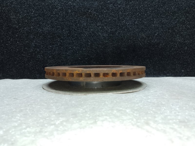 Тормозной диск передний TOYOTA RAV4 00-05