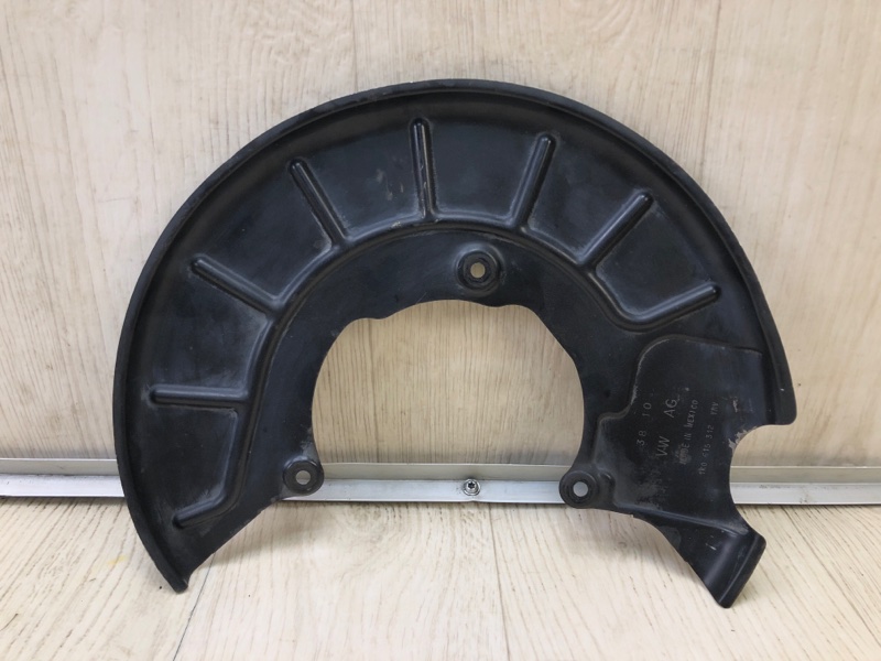 Защита тормозного диска передняя правая VOLKSWAGEN JETTA USA 10-17 2011 2.5 1K0615312F Б/У