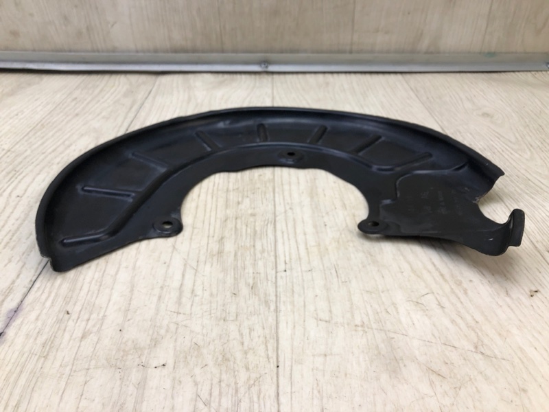 Защита тормозного диска передняя правая VOLKSWAGEN JETTA USA 10-17 2.5