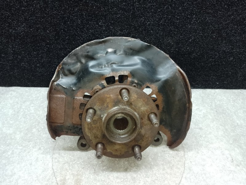 Кулак поворотный передний правый RAV4 00-05 Кулак поворотный передний правый RAV4 00-05