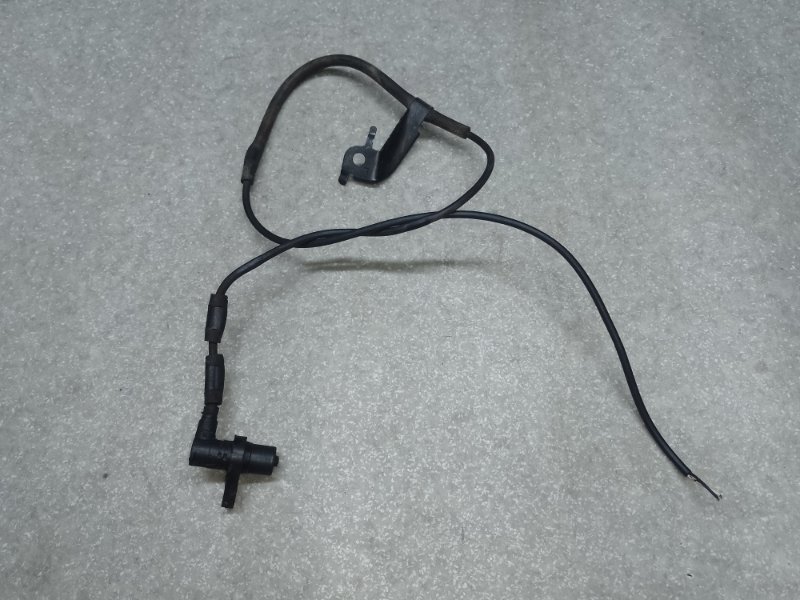 Датчик ABS передний левый TOYOTA RAV4 00-05 89543-42040 Б/У