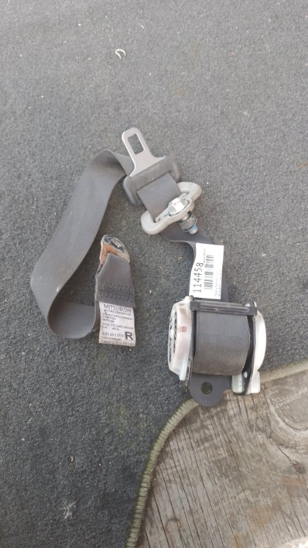 Ремень безопасности MITSUBISHI L200 06-14 7000B845XA Б/У