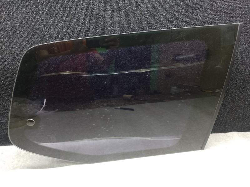 Запчасть стекло в кузов заднее правое TOYOTA LAND CRUISER PRADO 120 02-09 62710-60891 Б/У Стекло в кузов заднее правое TOYOTA LAND CRUISER PRADO 120 02-09 62710-60891 Б/У