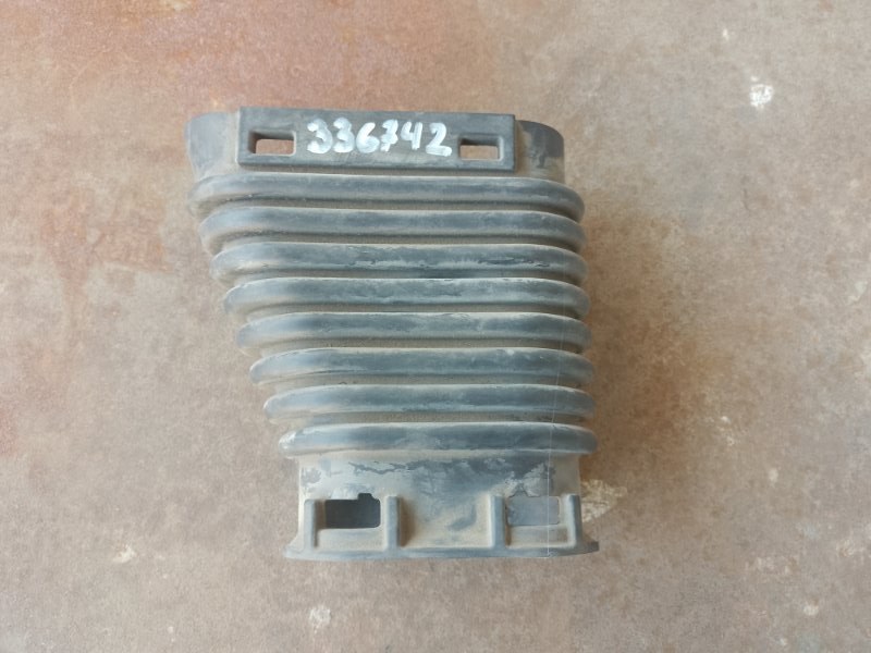 Патрубок воздушного фильтра SUBARU CROSSTREK 12-17 14457AA620 Б/У