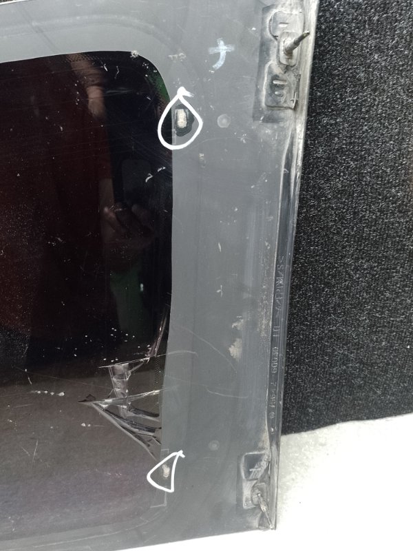 Стекло в кузов заднее левое LAND CRUISER PRADO 120 02-09 Стекло в кузов заднее левое LAND CRUISER PRADO 120 02-09