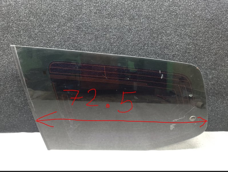 Стекло в кузов заднее левое LAND CRUISER PRADO 120 02-09 Стекло в кузов заднее левое LAND CRUISER PRADO 120 02-09