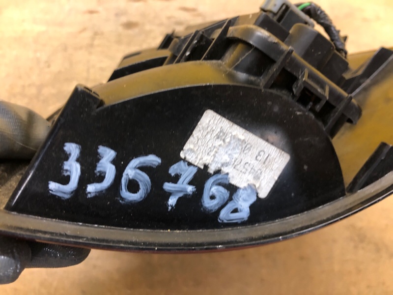 Фонарь внутренний левый VOYAGER 95-00