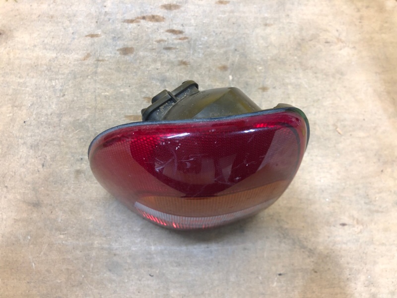 Фонарь внутренний левый VOYAGER 95-00