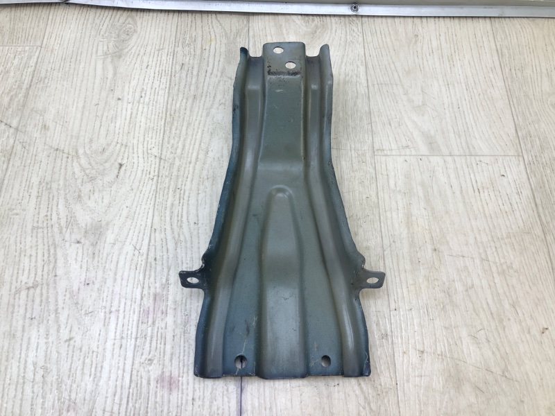 Кронштейн крепления запасного колеса ACURA MDX (YD2) 06-13