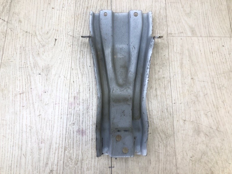 Кронштейн крепления запасного колеса ACURA MDX (YD2) 06-13