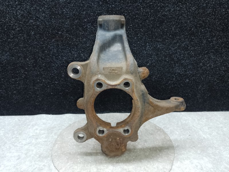 Кулак поворотный передний левый X-TRAIL/ROGUE T32 13-20