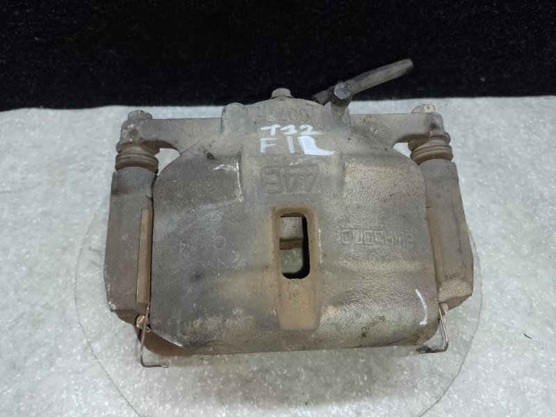 Суппорт тормозной передний левый NISSAN X-TRAIL/ROGUE T32 13-20 41011-4BA0A Б/У