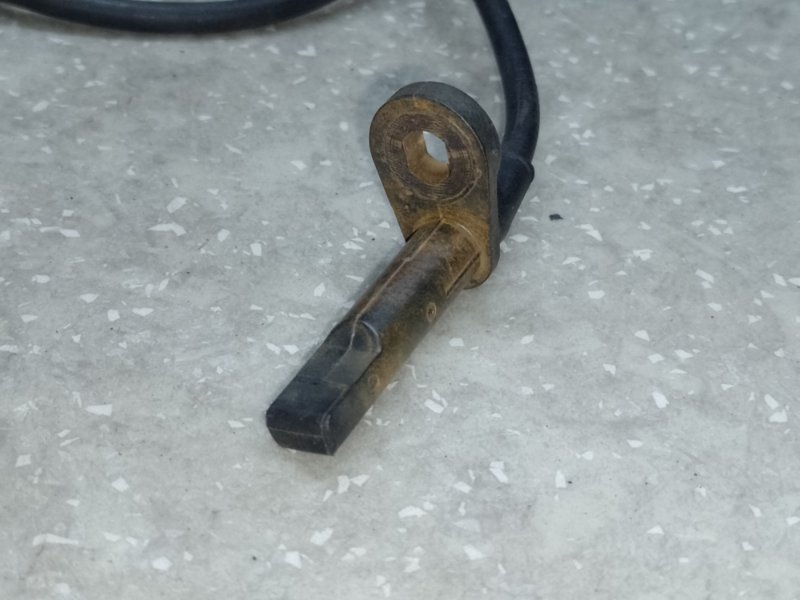 Датчик ABS передний X-TRAIL/ROGUE T32 13-20