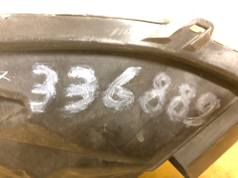 Фара левая AVENSIS 08-18 Фара левая AVENSIS 08-18