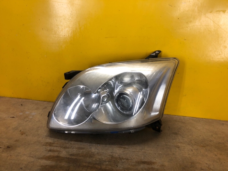 Фара левая TOYOTA AVENSIS 03-08 8117005192 Б/У
