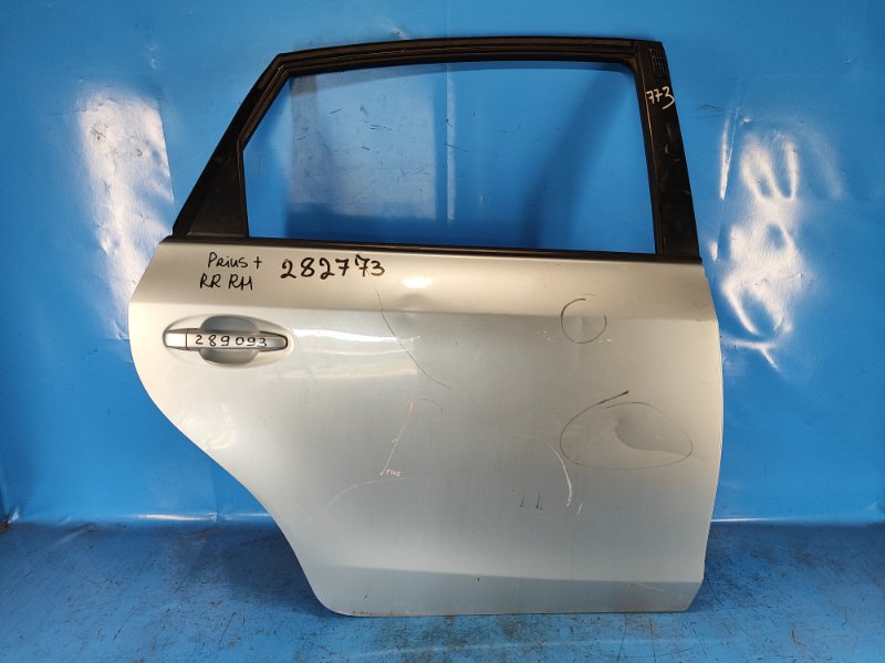 Дверь задняя правая TOYOTA PRIUS PLUS 11-14 67003-47200 Б/У