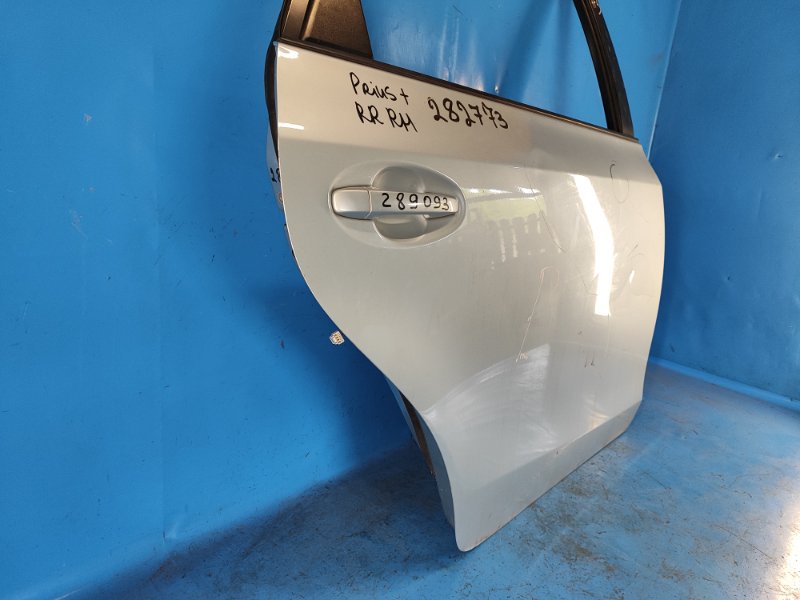 Дверь задняя правая PRIUS PLUS 11-14