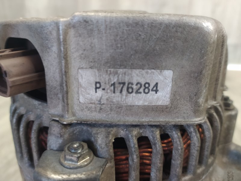 Генератор ES300 96-01 1998 MCV20 3.0 1MZFE