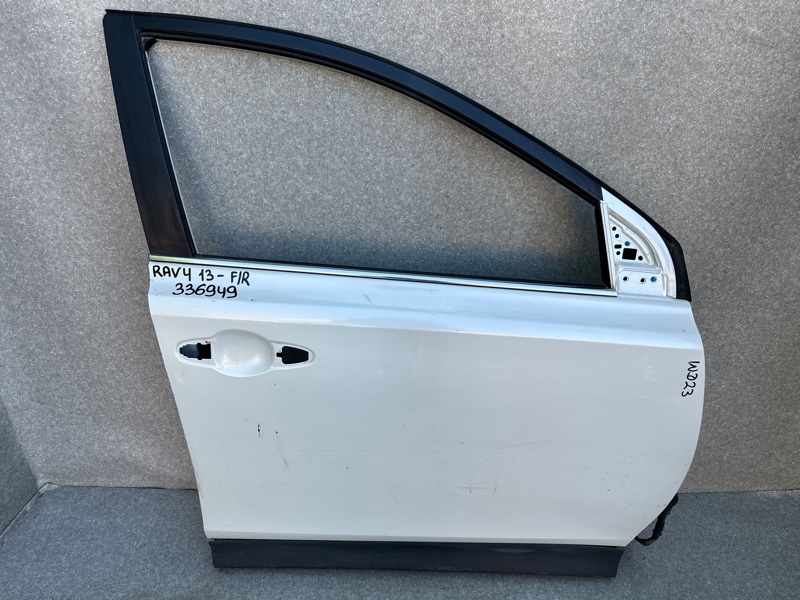 Дверь передняя правая RAV4 13-19 Дверь передняя правая RAV4 13-19