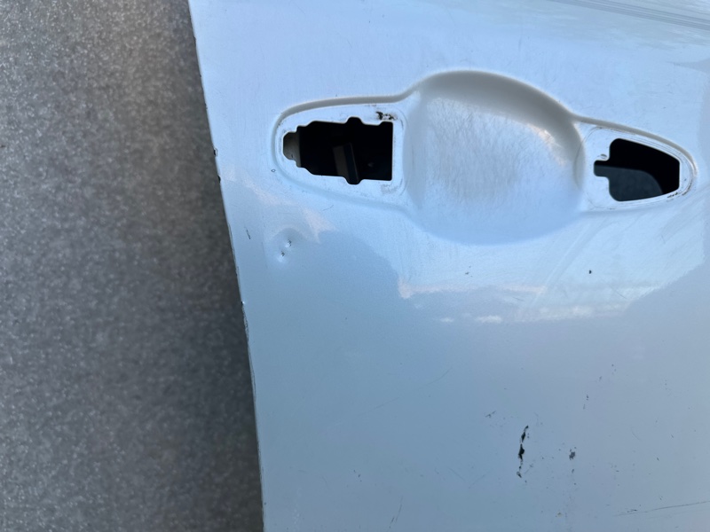 Дверь передняя правая RAV4 13-19 Дверь передняя правая RAV4 13-19