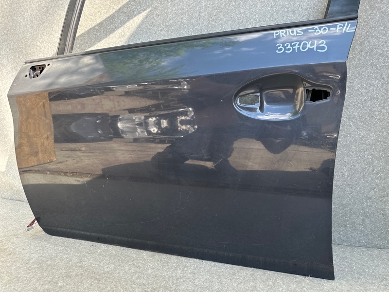Дверь передняя левая PRIUS - 30 09-17 Дверь передняя левая PRIUS - 30 09-17